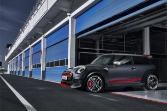 3000台限定、史上最強最速の新型ミニJCW GP